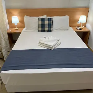  Hostel Deluxe